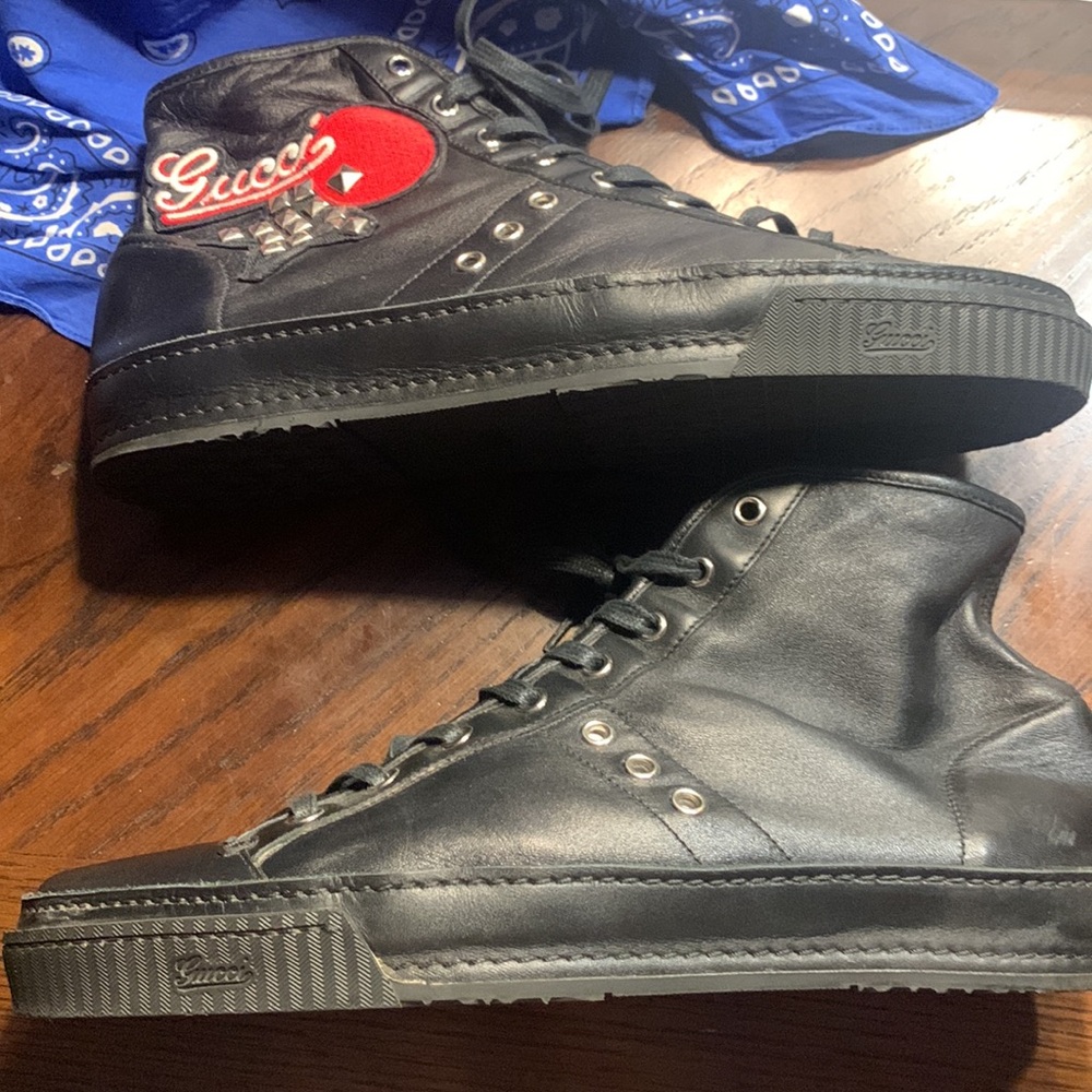 Gucci studded calf skin men’s sneakers size 91/2 men’s - Picture 8 of 15
